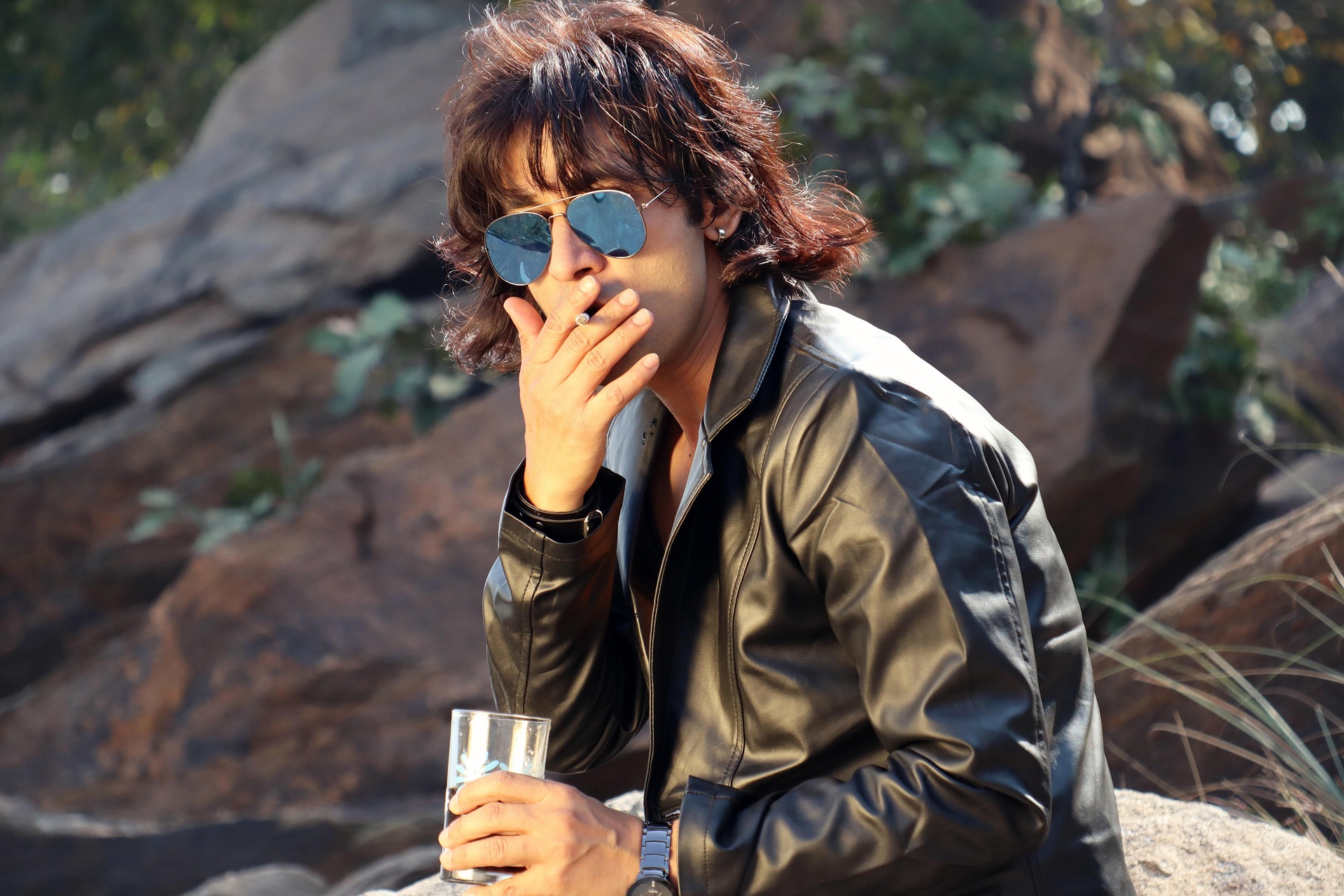 90s Fashion Men: Easy Looks You Can Recreate Today